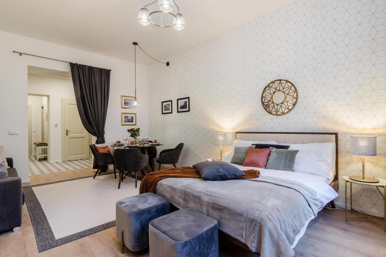 Royal Apartments Prague By Michal&Friends 外观 照片